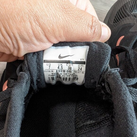 Nike Women’s Size 7 Dual Fusion Run Athletic Running Shoes Black Pink - Picture 7 of 7